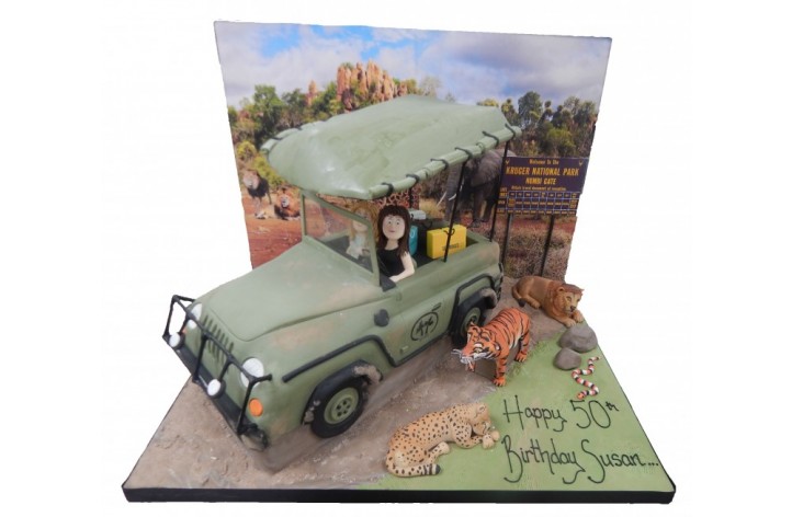 Safari Jeep & Figures